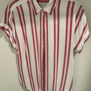LOFT, MEDIUM, WHITE WITH RED STRIPES